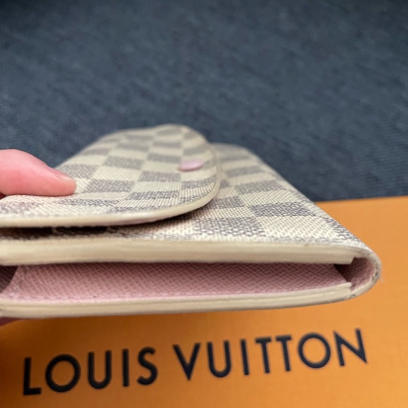 Louis Vuitton | Damier Azur Rose Pink Wallet - Picture 11 of 14